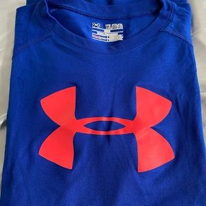 UA - Boy’s Short Sleeve XL Shirt